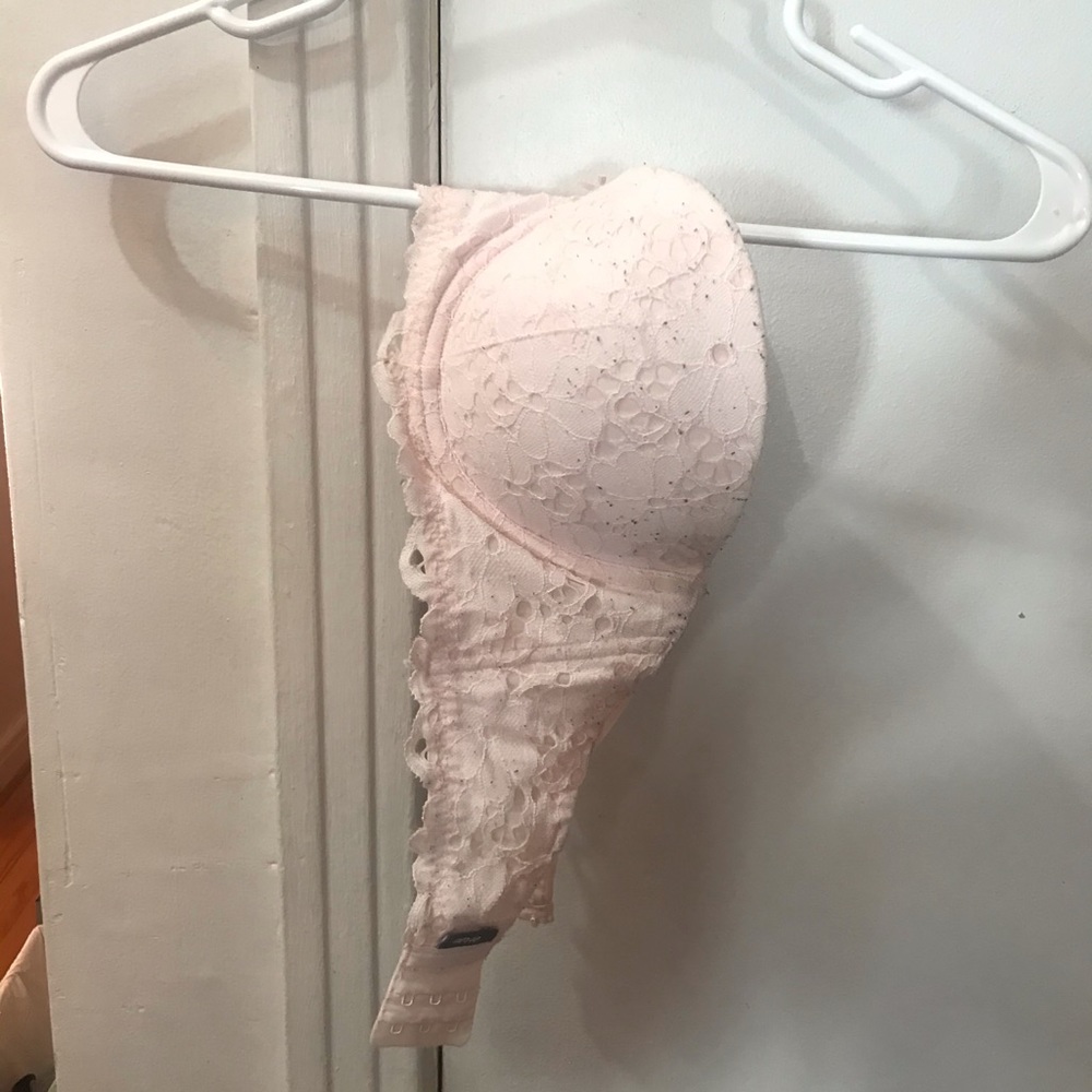 Light Pink Strapless Bra